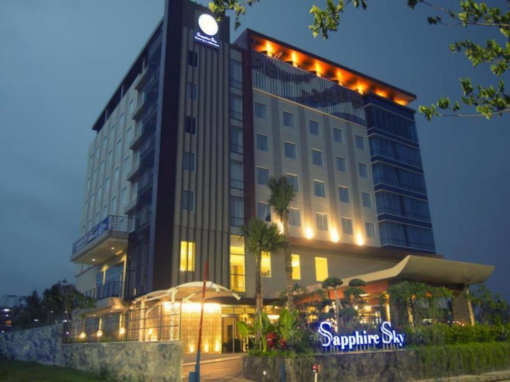 Loker Hotel November Sapphire Sky Hotel BSD Tangerang - myrobin.id